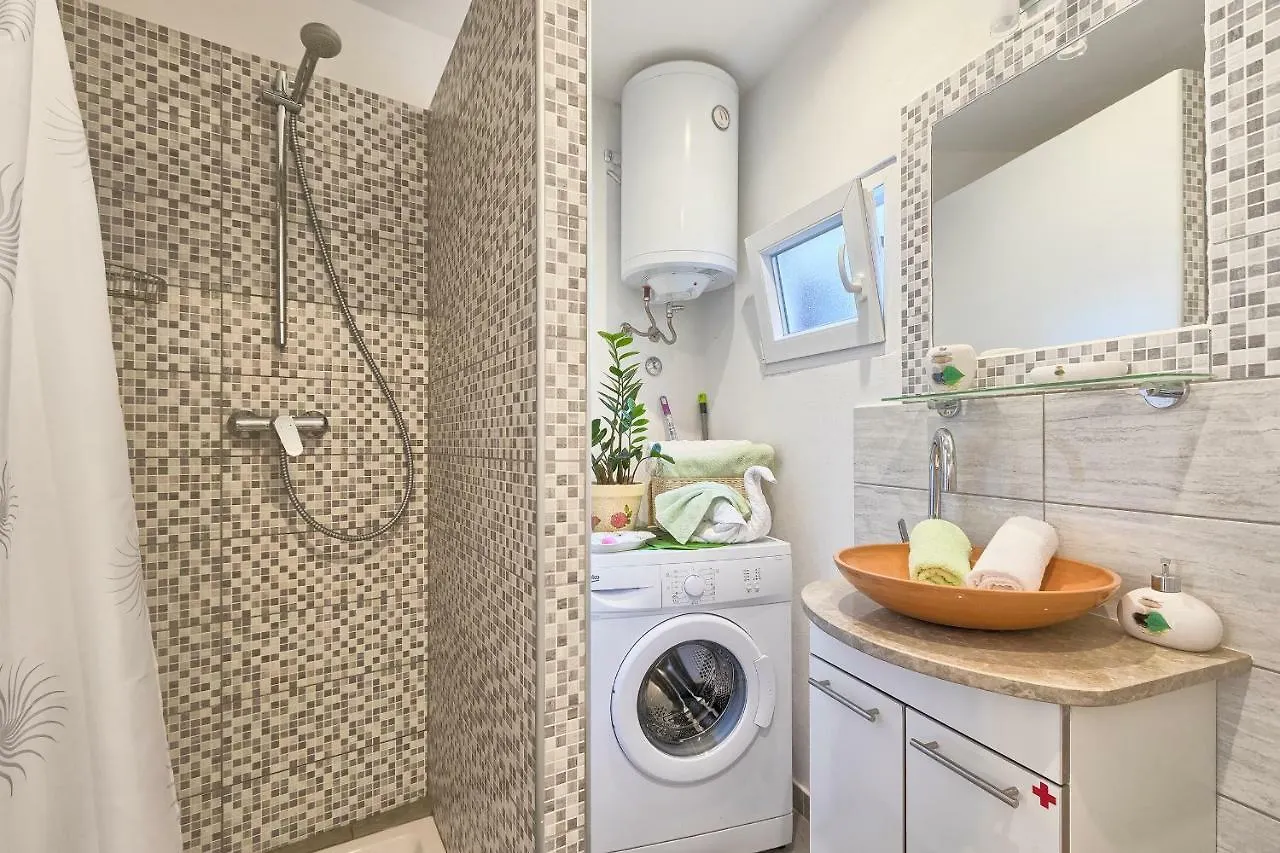 רוביני Graciela Apartment